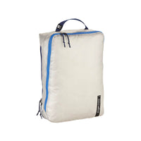 Pack-It Isolate Clean/Dirty Cube M - AZ BLUE/GREY View 1