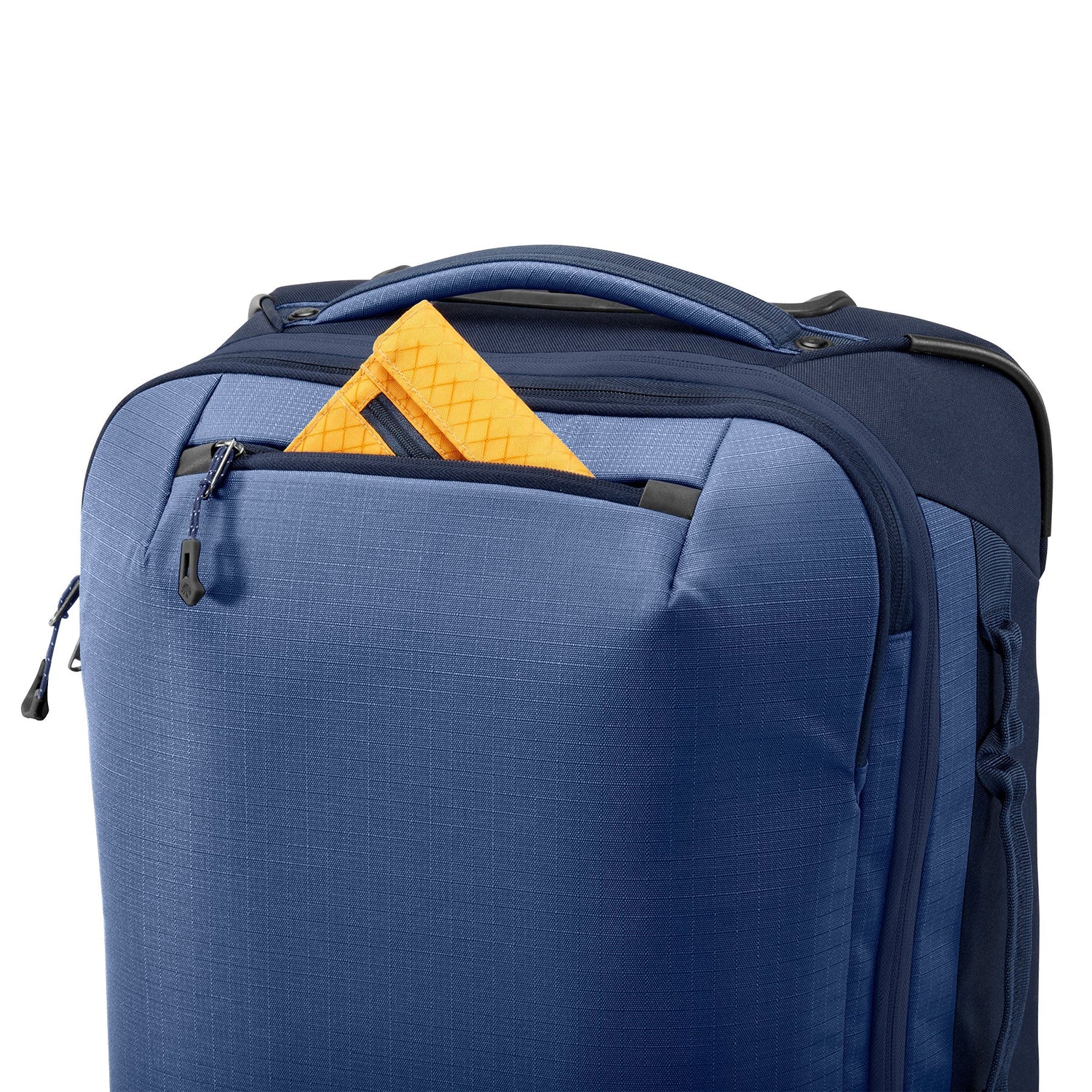 Expanse 4 Wheeled 30 In - Exterior Pocket Detail View 